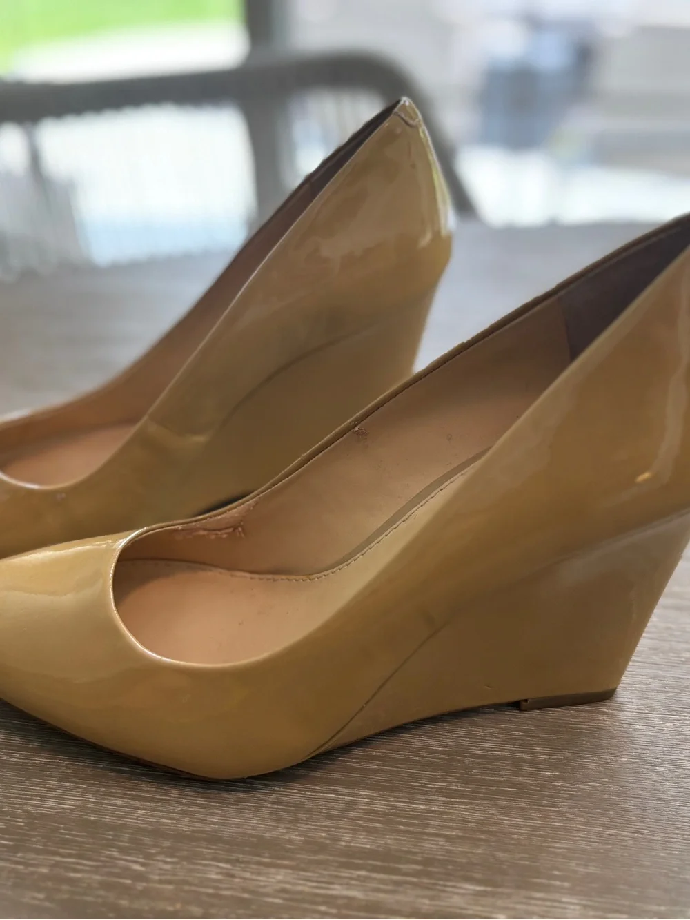 Banana Republic see discoloration